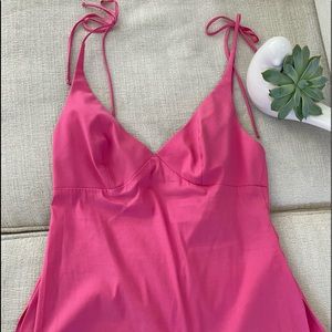 Y2K Vintage a Trina Turk Hot Pink Tank M